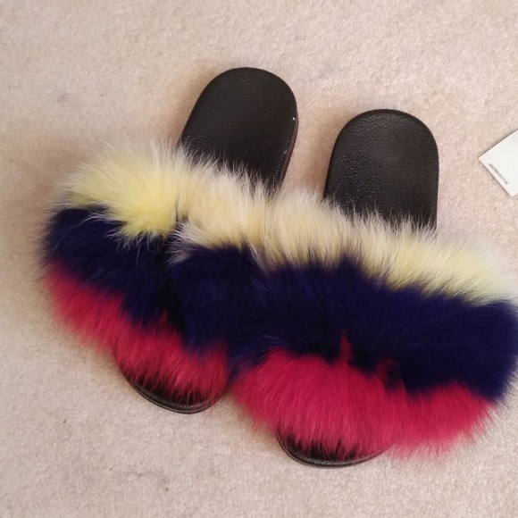 Fluffy Fur Slides Sz 8/8.5 - Picture 1 of 2